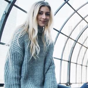 Meet your Posher, Josee